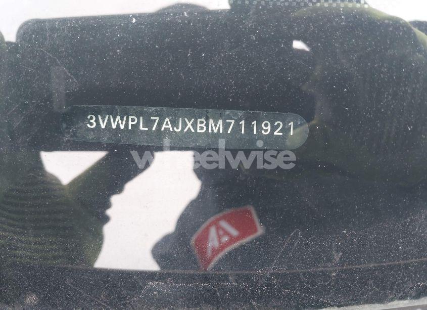 Photo 9 of 2011 Volkswagen Jetta SPORTWAGEN 2.0L TDI (VIN 3VWPL7AJXBM711921)