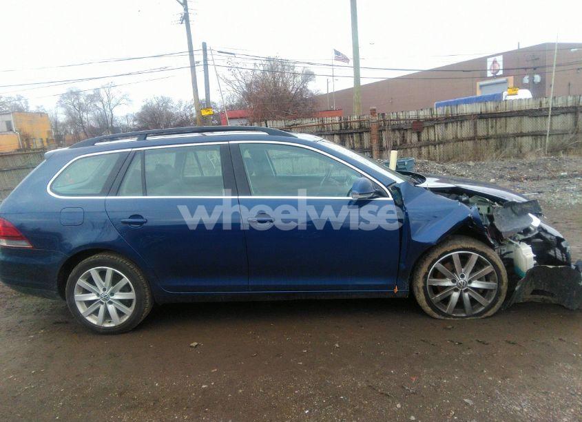 Photo 13 of 2012 Volkswagen Jetta SPORTWAGEN 2.0L TDI (VIN 3VWPL7AJXCM643444)