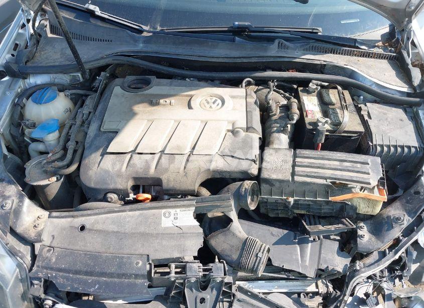 Photo 10 of 2013 Volkswagen Jetta SPORTWAGEN 2.0L TDI (VIN 3VWPL7AJXDM600708)