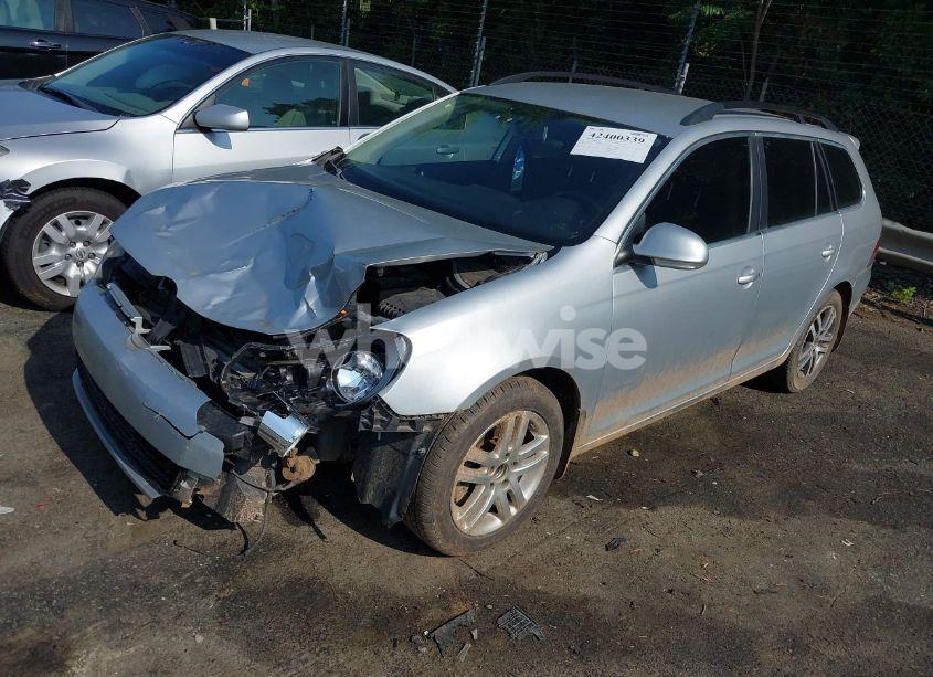 Photo 2 of 2013 Volkswagen Jetta SPORTWAGEN 2.0L TDI (VIN 3VWPL7AJXDM600708)