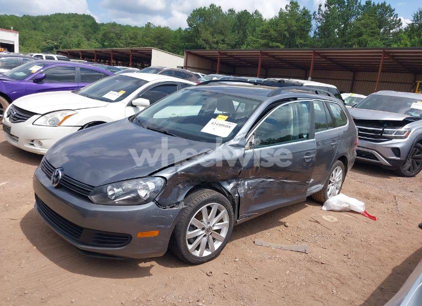 Photo 6 of 2013 Volkswagen Jetta SPORTWAGEN 2.0L TDI (VIN 3VWPL7AJXDM666918)
