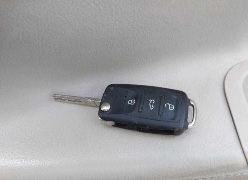 Photo 11 of 2013 Volkswagen Jetta SPORTWAGEN 2.0L TDI (VIN 3VWPL7AJXDM687753)