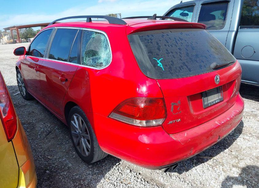 Photo 3 of 2013 Volkswagen Jetta SPORTWAGEN 2.0L TDI (VIN 3VWPL7AJXDM687753)