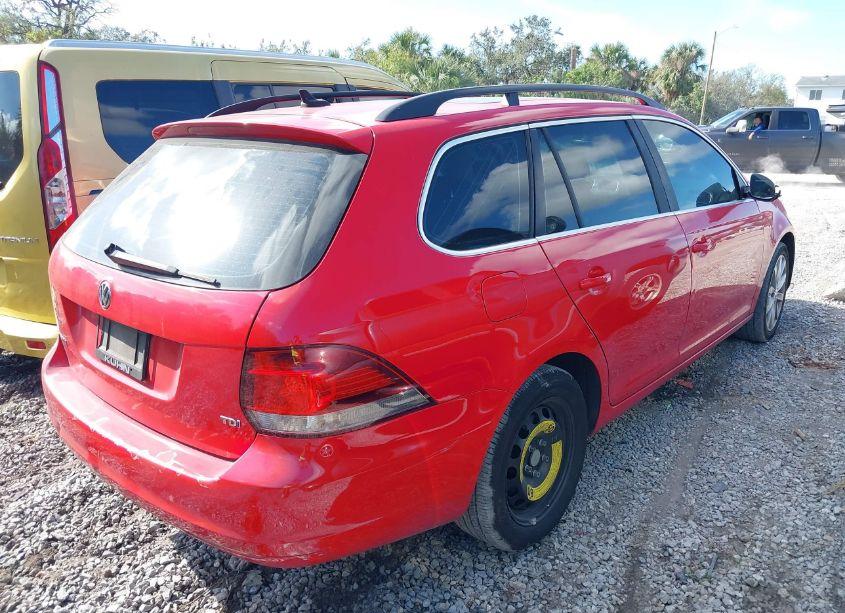 Photo 4 of 2013 Volkswagen Jetta SPORTWAGEN 2.0L TDI (VIN 3VWPL7AJXDM687753)