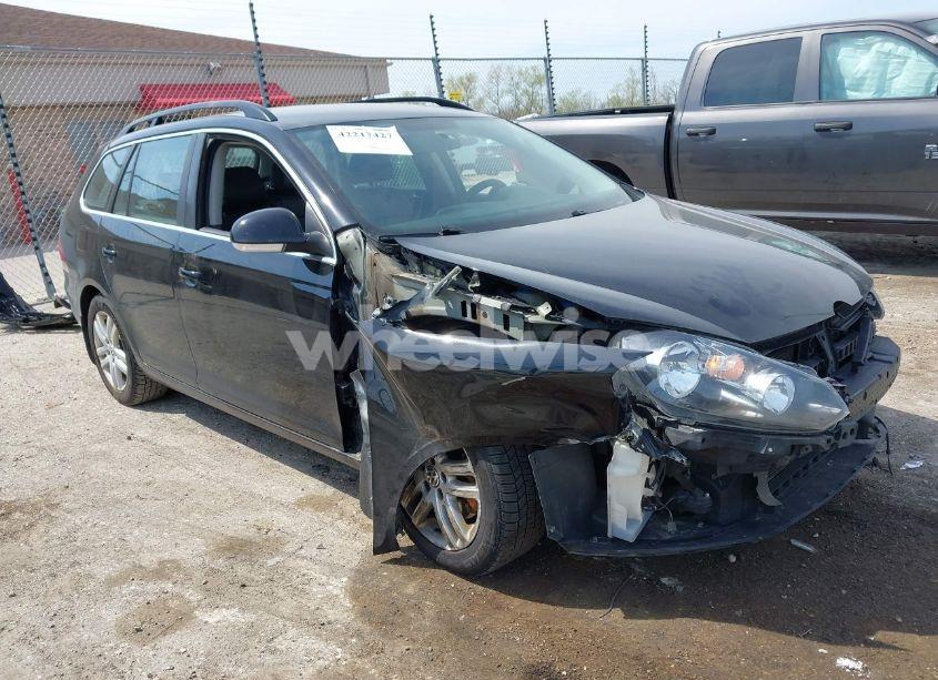 2013 Volkswagen Jetta SPORTWAGEN 2.0L TDI (VIN 3VWPL7AJXDM696405) main photo