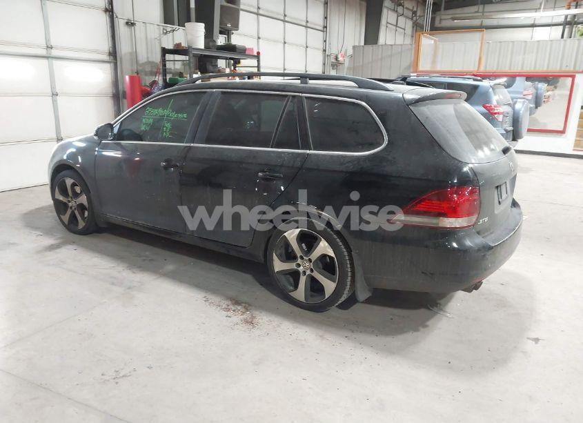 Photo 3 of 2014 Volkswagen Jetta SPORTWAGEN 2.0L TDI (VIN 3VWPL7AJXEM602802)