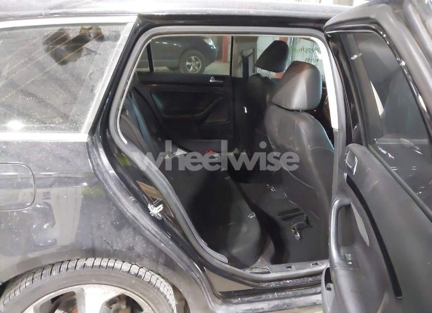 Photo 8 of 2014 Volkswagen Jetta SPORTWAGEN 2.0L TDI (VIN 3VWPL7AJXEM602802)