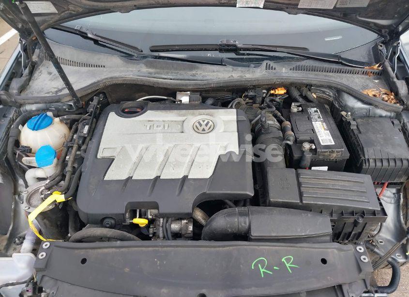 Photo 10 of 2014 Volkswagen Jetta SPORTWAGEN 2.0L TDI (VIN 3VWPL7AJXEM604971)