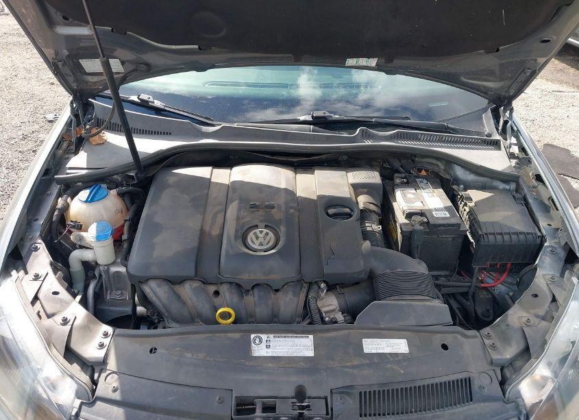 Photo 10 of 2014 Volkswagen Jetta SPORTWAGEN 2.5L S (VIN 3VWPP7AJ0EM600805)