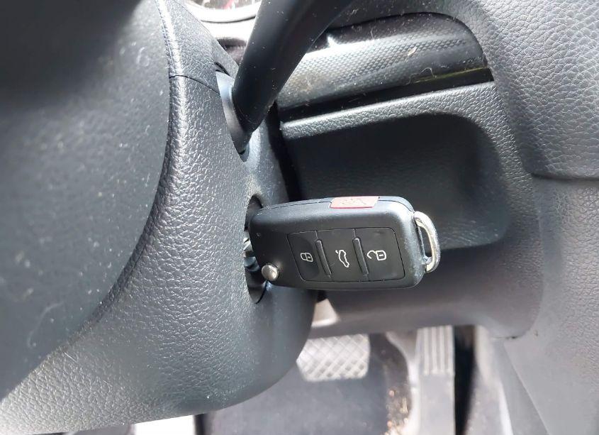 Photo 11 of 2014 Volkswagen Jetta SPORTWAGEN 2.5L S (VIN 3VWPP7AJ0EM600805)