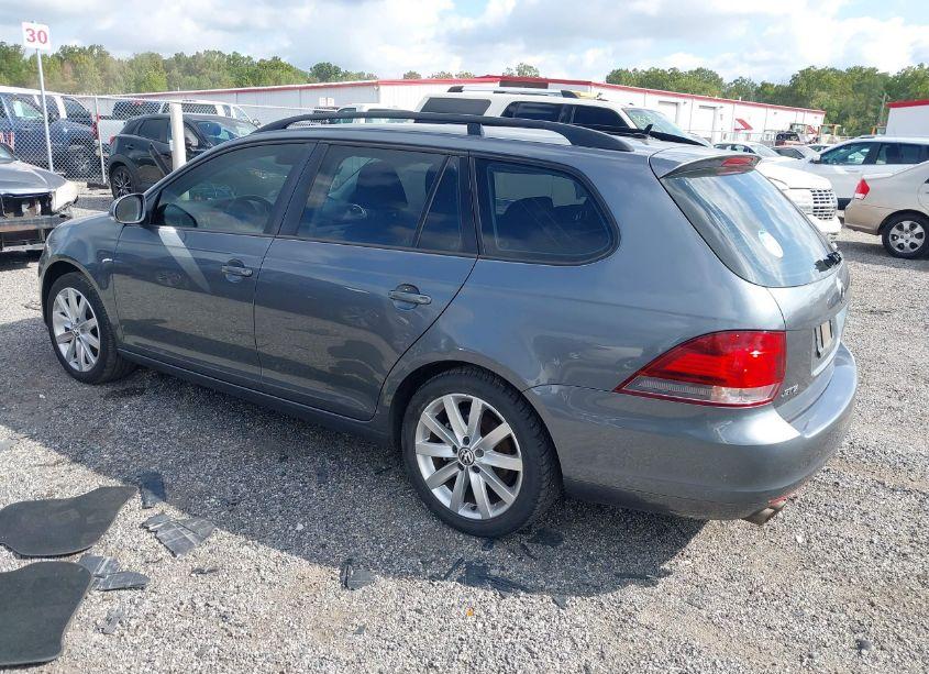 Photo 3 of 2014 Volkswagen Jetta SPORTWAGEN 2.5L S (VIN 3VWPP7AJ0EM600805)