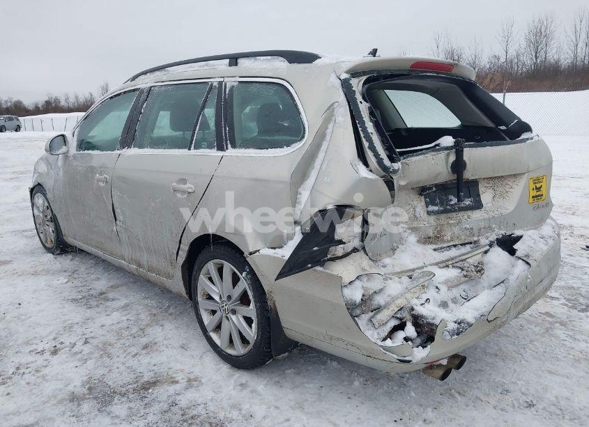 Photo 3 of 2012 Volkswagen Jetta SPORTWAGEN 2.5L SE (VIN 3VWPP7AJ1CM609364)