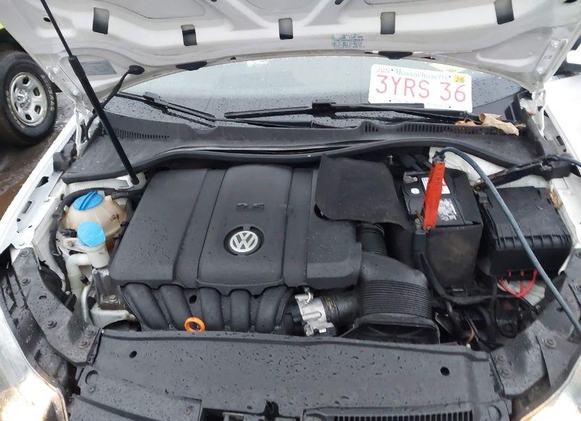 Photo 10 of 2012 Volkswagen Jetta SPORTWAGEN 2.5L SE (VIN 3VWPP7AJ1CM704734)