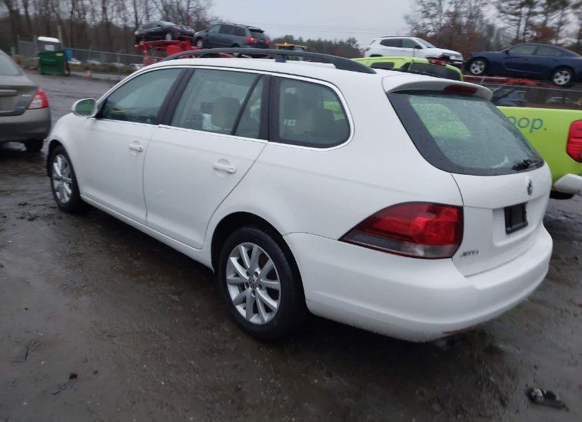 Photo 3 of 2012 Volkswagen Jetta SPORTWAGEN 2.5L SE (VIN 3VWPP7AJ1CM704734)