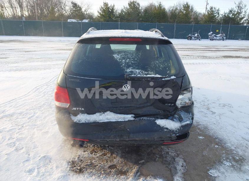 Photo 16 of 2013 Volkswagen Jetta SPORTWAGEN 2.5L S (VIN 3VWPP7AJ1DM692196)