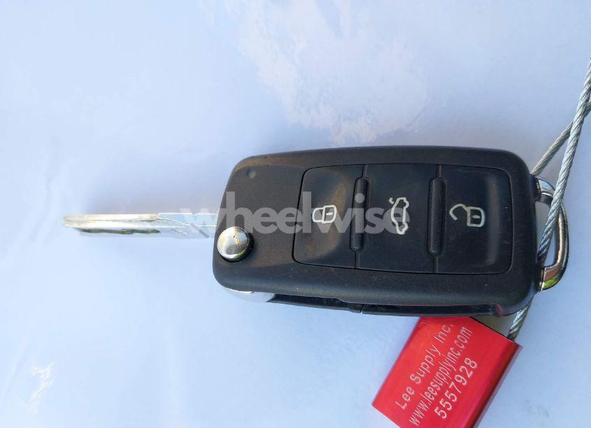 Photo 11 of 2013 Volkswagen Jetta SPORTWAGEN 2.5L S (VIN 3VWPP7AJ2DM695995)