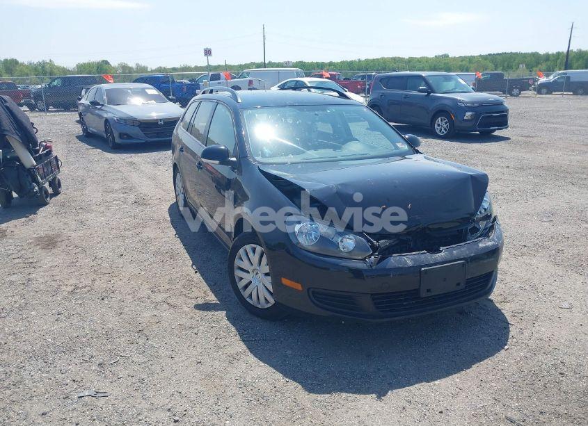 2012 Volkswagen Jetta SPORTWAGEN 2.5L S (VIN 3VWPP7AJ4CM615806) main photo