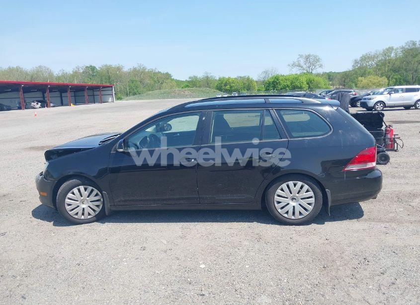 Photo 14 of 2012 Volkswagen Jetta SPORTWAGEN 2.5L S (VIN 3VWPP7AJ4CM615806)