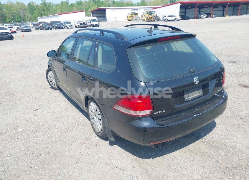 Photo 3 of 2012 Volkswagen Jetta SPORTWAGEN 2.5L S (VIN 3VWPP7AJ4CM615806)