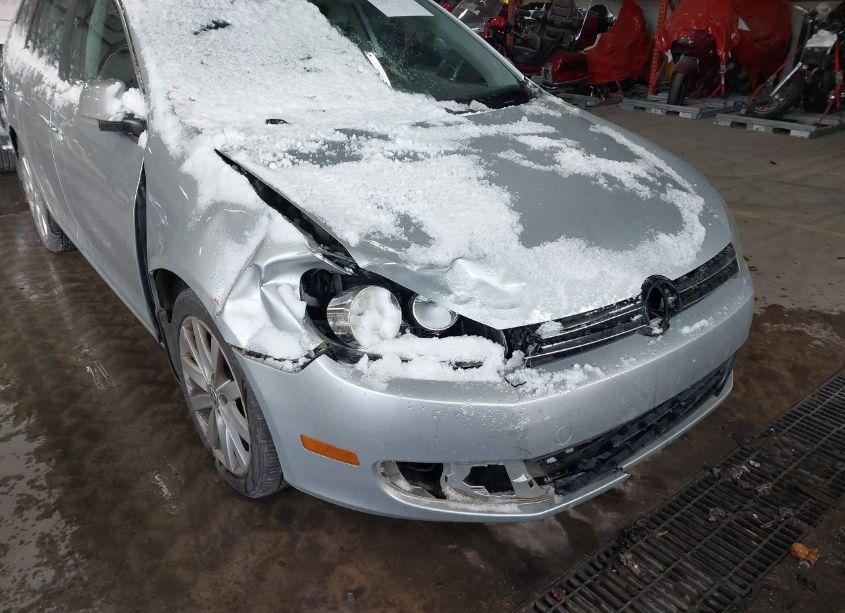 Photo 6 of 2014 Volkswagen Jetta SPORTWAGEN 2.5L SE (VIN 3VWPP7AJ5EM608429)