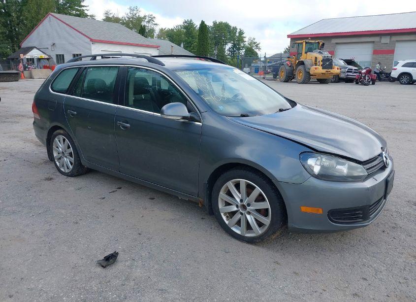 2012 Volkswagen Jetta SPORTWAGEN 2.5L SE (VIN 3VWPP7AJ6CM611496) main photo