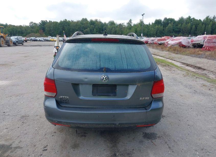 Photo 15 of 2012 Volkswagen Jetta SPORTWAGEN 2.5L SE (VIN 3VWPP7AJ6CM611496)
