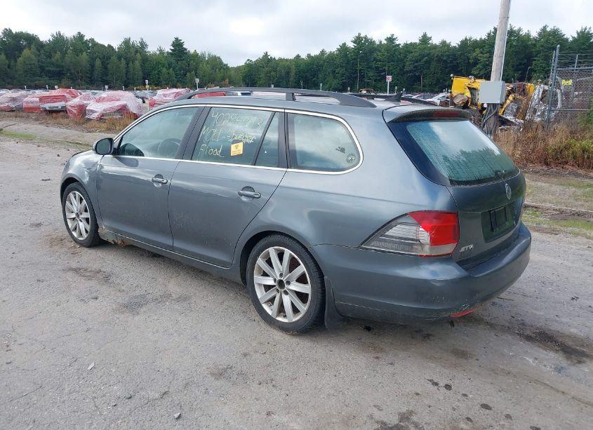 Photo 3 of 2012 Volkswagen Jetta SPORTWAGEN 2.5L SE (VIN 3VWPP7AJ6CM611496)