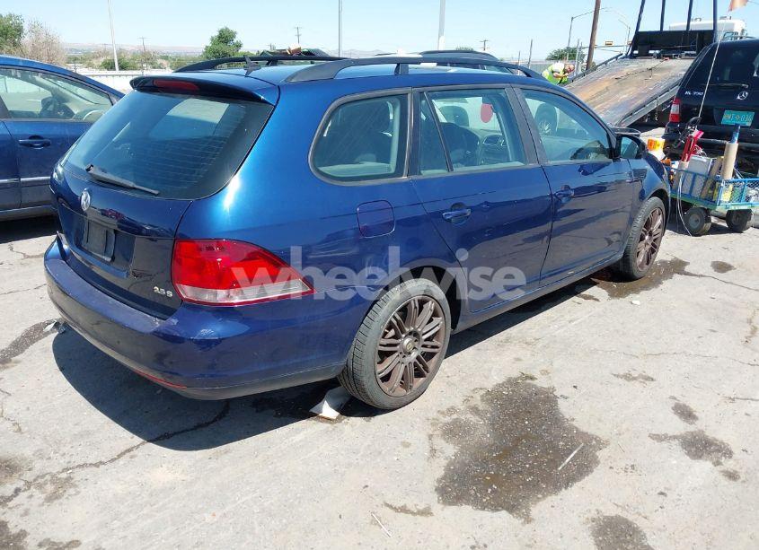 Photo 4 of 2013 Volkswagen Jetta SPORTWAGEN 2.5L S (VIN 3VWPP7AJ8DM621318)