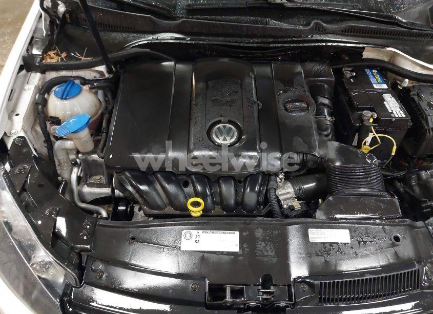 Photo 10 of 2014 Volkswagen Jetta SPORTWAGEN 2.5L SE (VIN 3VWPP7AJ8EM603676)