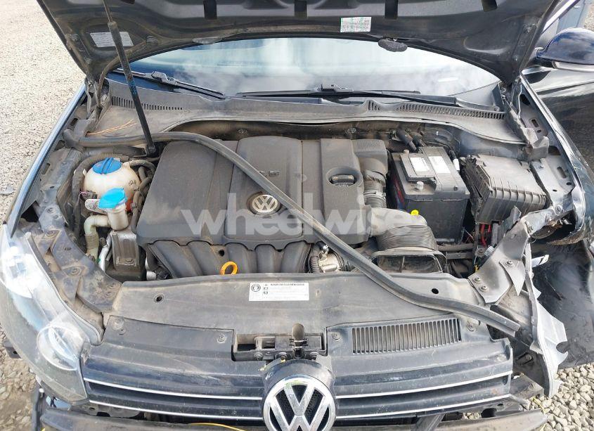 Photo 10 of 2012 Volkswagen Jetta SPORTWAGEN 2.5L SE (VIN 3VWPP7AJ9CM627014)