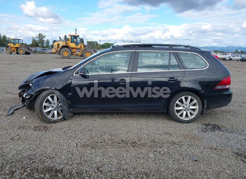 Photo 15 of 2012 Volkswagen Jetta SPORTWAGEN 2.5L SE (VIN 3VWPP7AJ9CM627014)