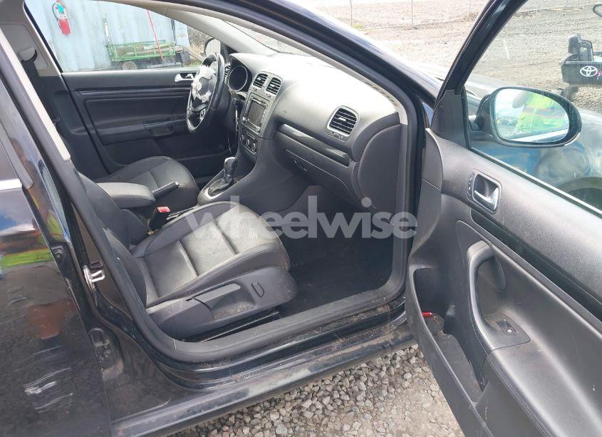 Photo 5 of 2012 Volkswagen Jetta SPORTWAGEN 2.5L SE (VIN 3VWPP7AJ9CM627014)