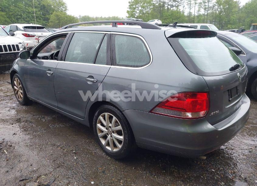 Photo 3 of 2012 Volkswagen Jetta SPORTWAGEN 2.5L SE (VIN 3VWPP7AJ9CM694468)