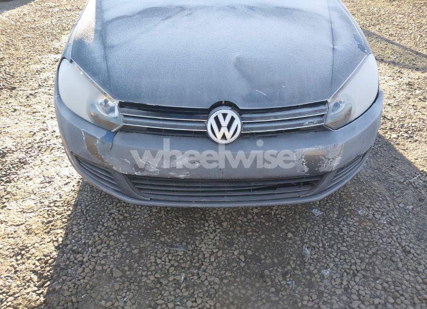 Photo 6 of 2014 Volkswagen Jetta SPORTWAGEN 2.5L SE (VIN 3VWPP7AJ9EM604903)