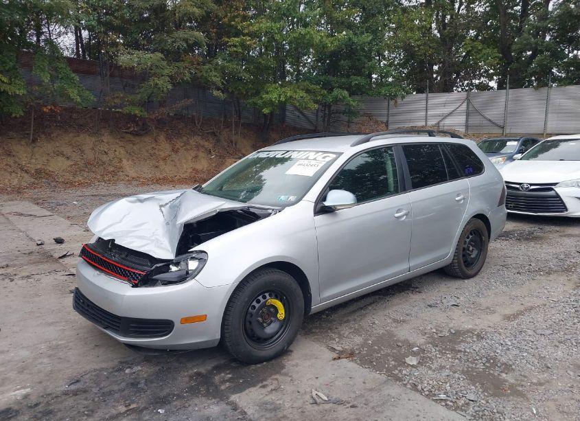 Photo 2 of 2012 Volkswagen Jetta SPORTWAGEN 2.5L S (VIN 3VWPP7AJXCM704277)