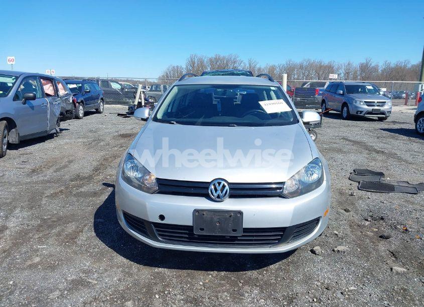 Photo 12 of 2013 Volkswagen Jetta SPORTWAGEN 2.5L S (VIN 3VWPP7AJXDM610157)