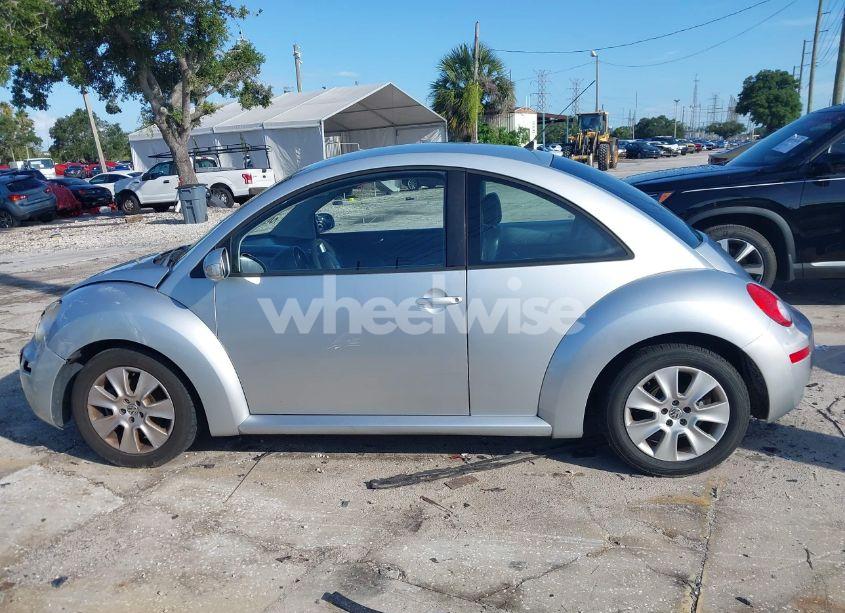 Photo 14 of 2008 Volkswagen New BEETLE S (VIN 3VWPW31C08M504075)