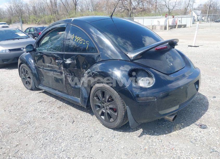 Photo 3 of 2009 Volkswagen New BEETLE 2.5L (VIN 3VWPW31C19M511909)