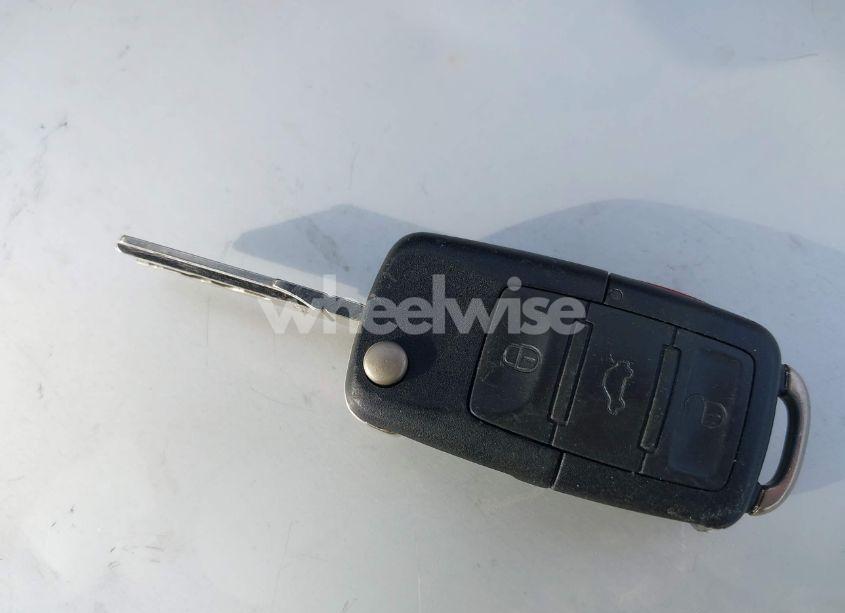 Photo 11 of 2006 Volkswagen New BEETLE 2.5 (VIN 3VWPW31C36M406543)