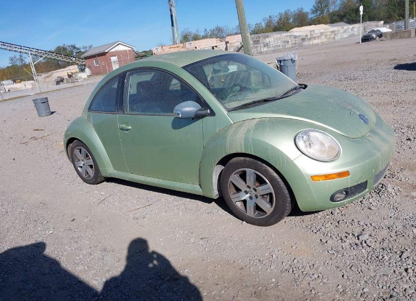 2006 Volkswagen New BEETLE 2.5 (VIN 3VWPW31C46M408379) main photo