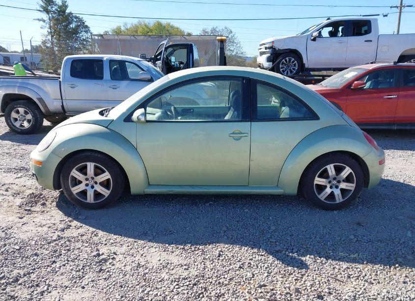 Photo 14 of 2006 Volkswagen New BEETLE 2.5 (VIN 3VWPW31C46M408379)