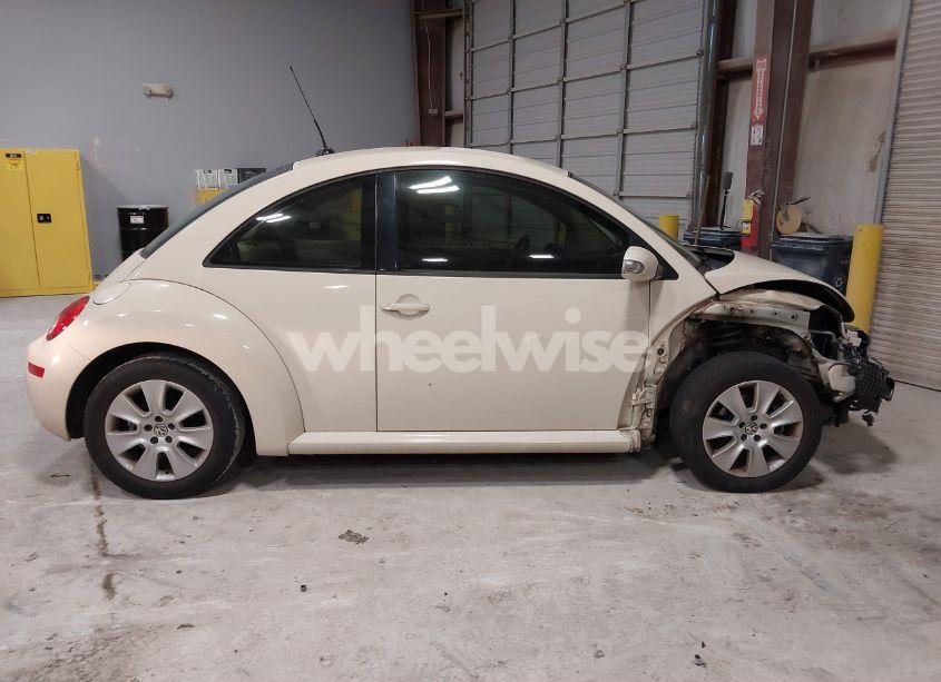 Photo 14 of 2008 Volkswagen New BEETLE S (VIN 3VWPW31C58M523723)