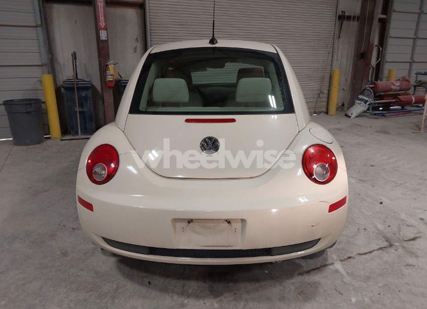 Photo 17 of 2008 Volkswagen New BEETLE S (VIN 3VWPW31C58M523723)