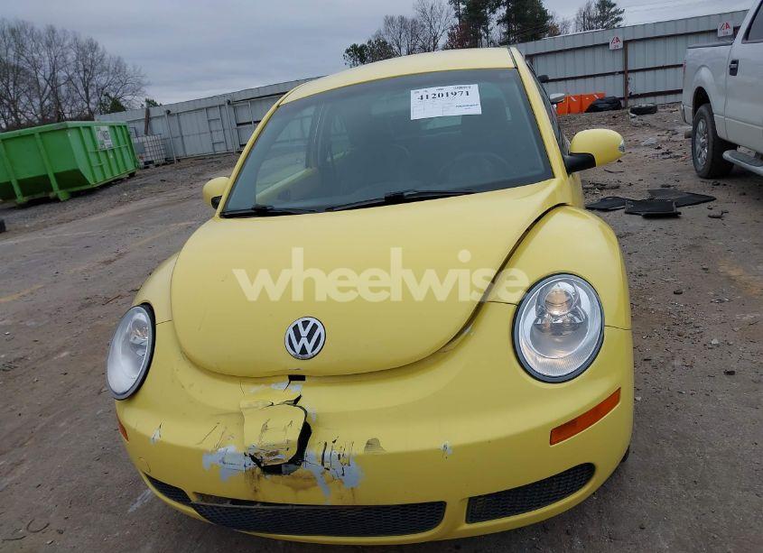 Photo 12 of 2009 Volkswagen New BEETLE 2.5L (VIN 3VWPW31C59M518880)