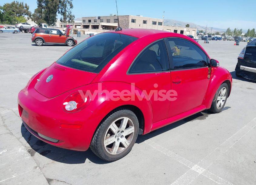Photo 4 of 2006 Volkswagen New BEETLE 2.5 (VIN 3VWPW31C66M410781)