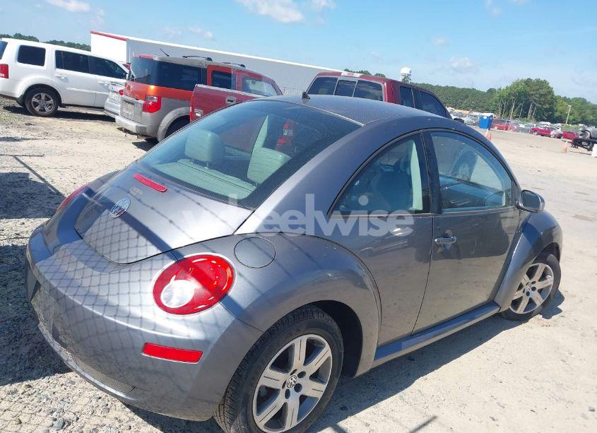 Photo 14 of 2006 Volkswagen New BEETLE 2.5 (VIN 3VWPW31C96M411004)