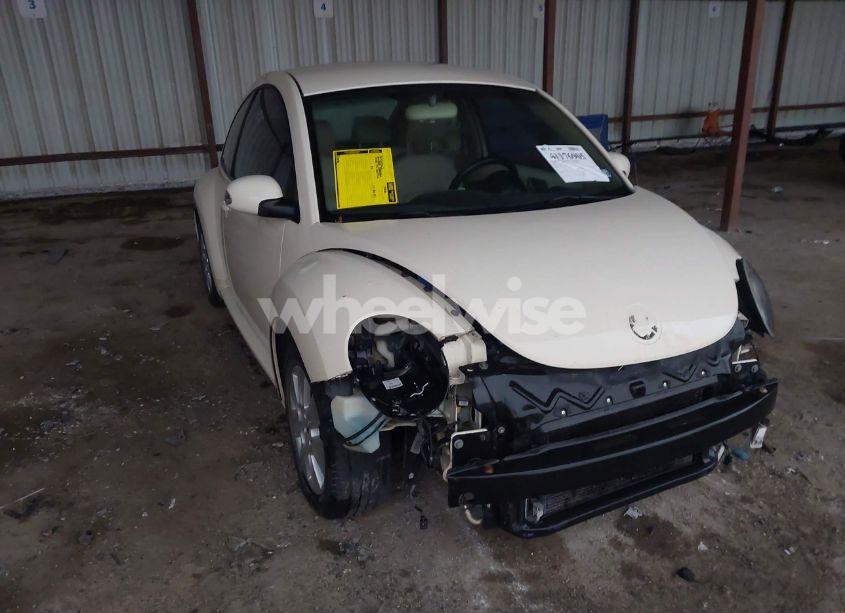 2008 Volkswagen New BEETLE S (VIN 3VWPW31C98M508500) main photo