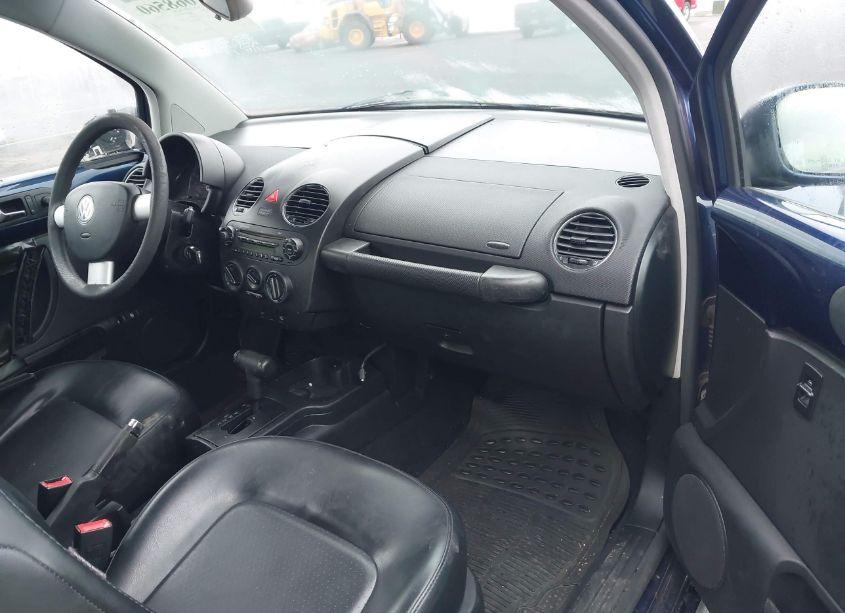 Photo 5 of 2006 Volkswagen New BEETLE 2.5 (VIN 3VWPW31CX6M417393)