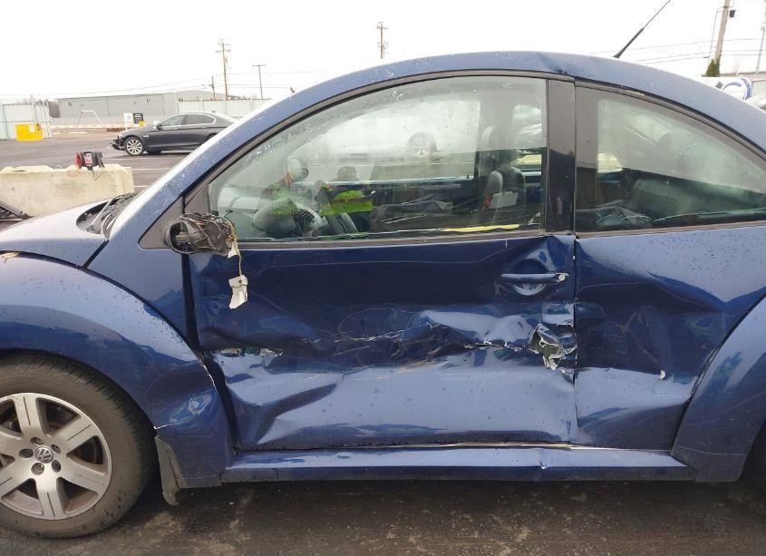 Photo 6 of 2006 Volkswagen New BEETLE 2.5 (VIN 3VWPW31CX6M417393)