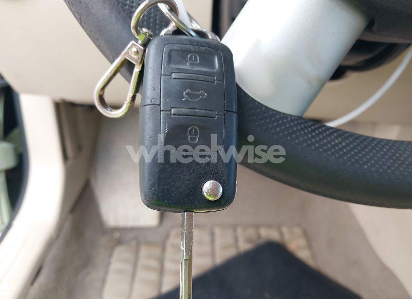 Photo 11 of 2008 Volkswagen New BEETLE S (VIN 3VWPW31CX8M517285)